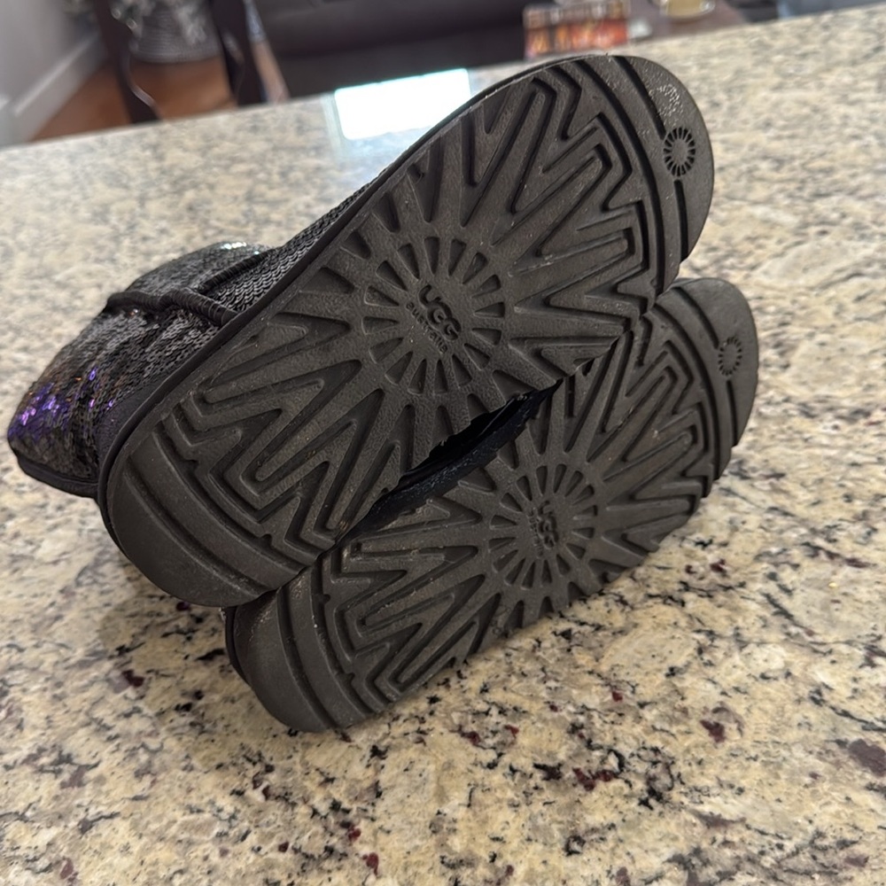 Black Sequin Uggs - Picture 4 of 6